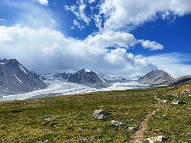 Mongolia tours - Altai Tavan Bogd
